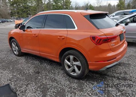2022 Audi Q3 Premium Plus 40 Tfsi Quattro Tiptronic z USA, uszkodzony, nr VIN WA1BUCF30N1148225